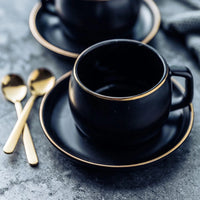 Taza negra elegante con plato con borde dorado 280ml ERV