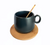 Taza de Cerámica con Cuchara Dorada y Plato de Bambú 250ml
